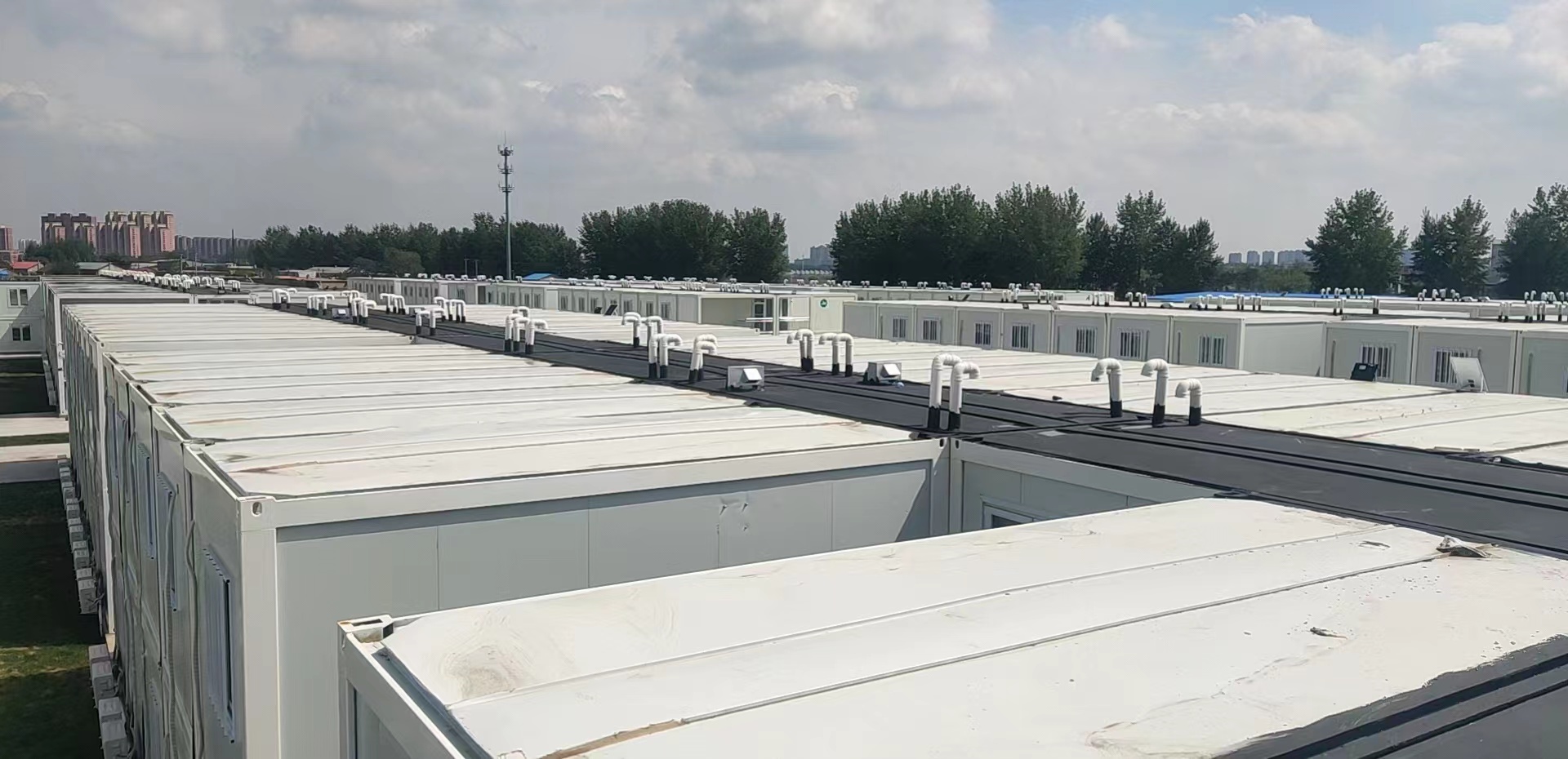 眾志成城，共同抗疫！廣恒防水馳援遼陽方艙醫(yī)院項(xiàng)目。