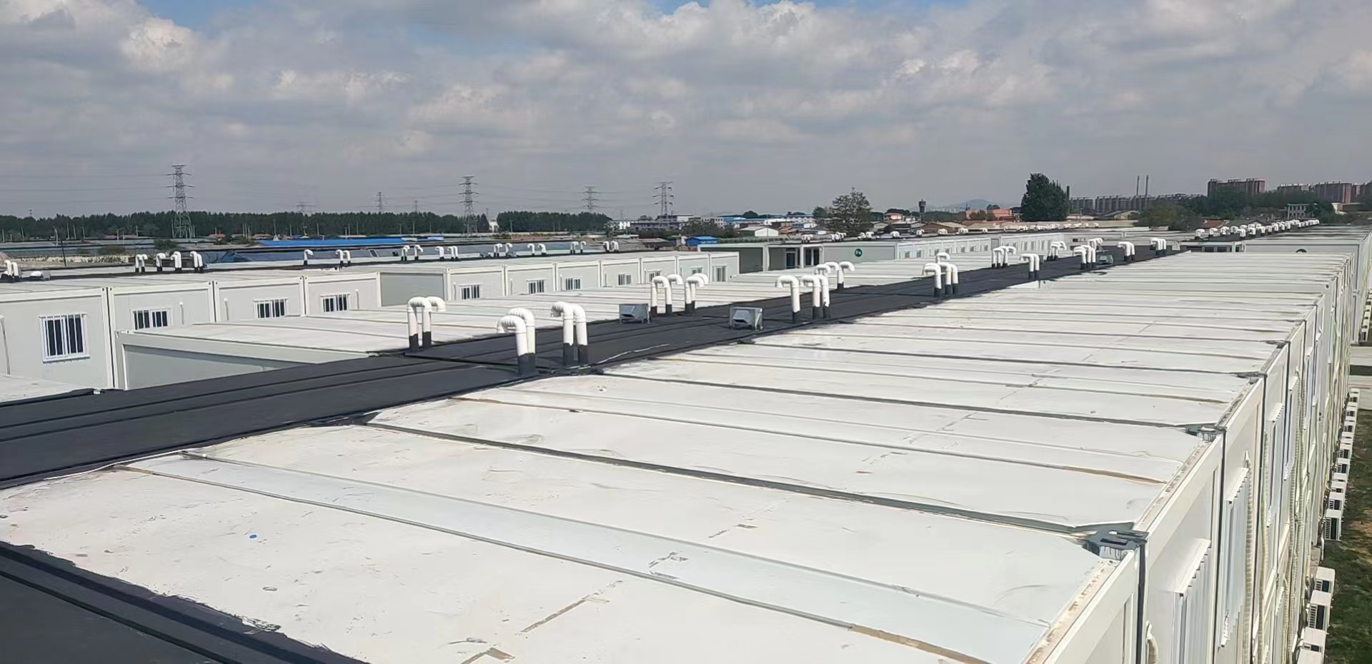 眾志成城，共同抗疫！廣恒防水馳援遼陽方艙醫(yī)院項(xiàng)目。